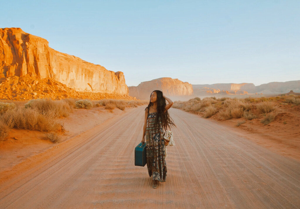 How to Dress Boho Chic When You Travel - inAra By May Pham